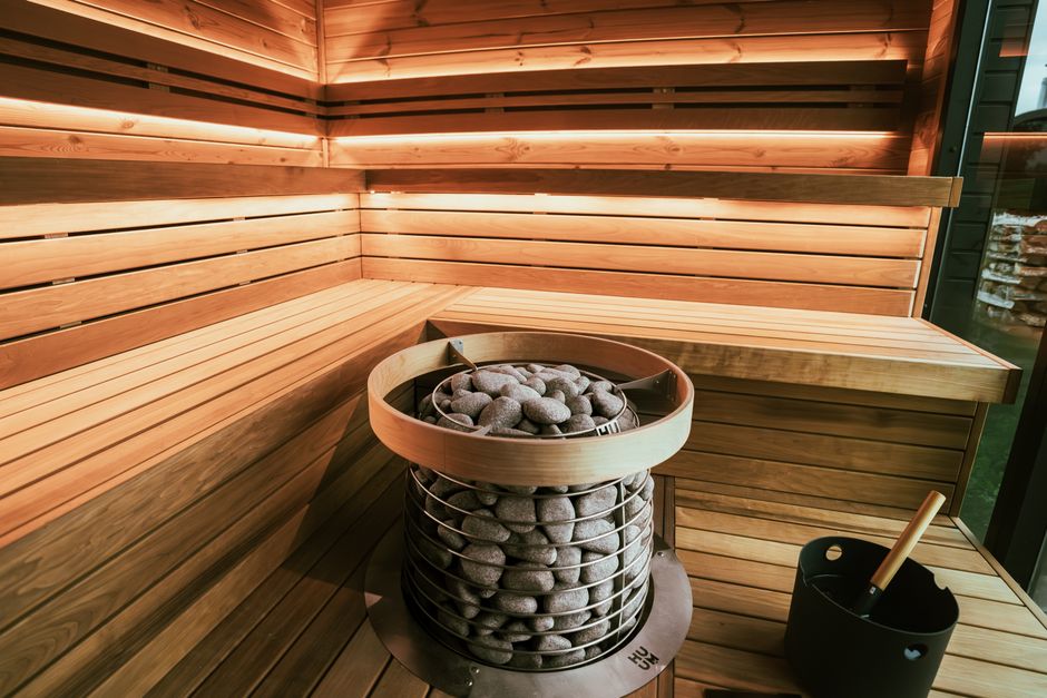 Wood-Fired vs Electric Sauna Heater